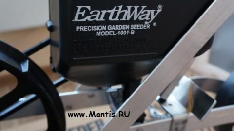    EarthWay1001-B